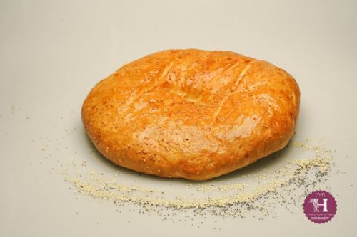 לחם בוכרי